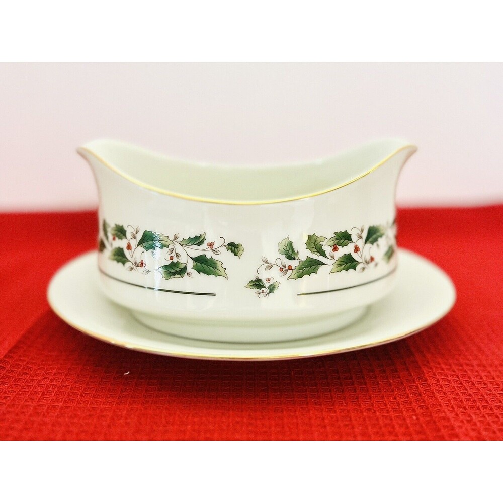 Vintage Christmas Holly Porcelain Gravy Boat Underplate Season of Wonder Japan